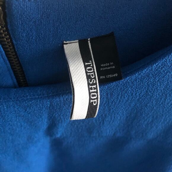 Topshop royal blue blouse - size 8 but fits like an XL - Picture 4 of 4